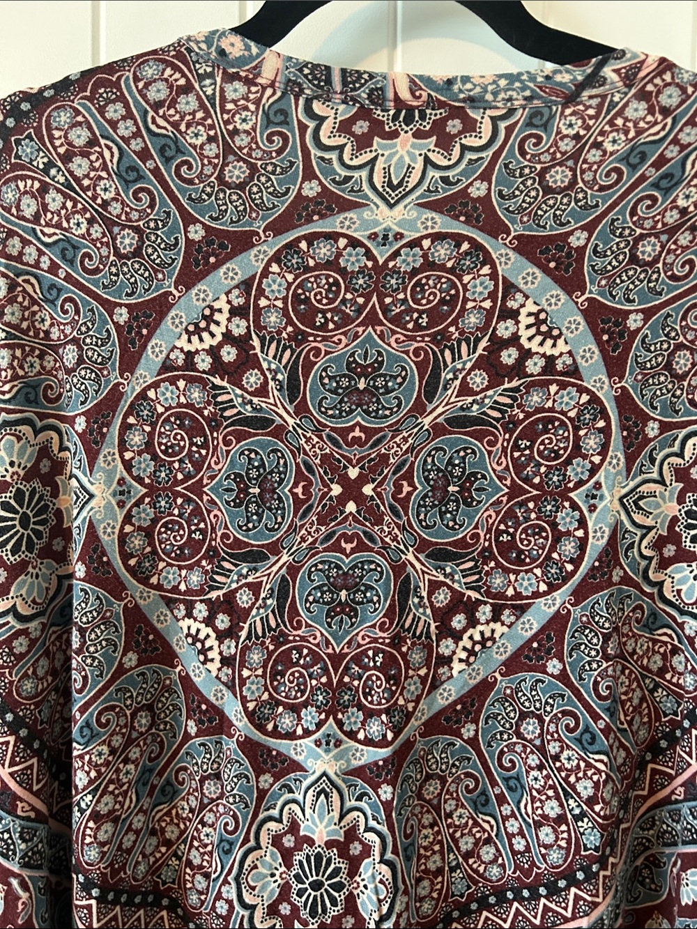 Rose & Olive Burgundy and Blue Paisley Tunic - Picture 4 of 6